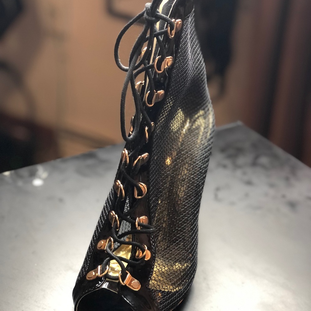 Mesh heels - Picture 2 of 11